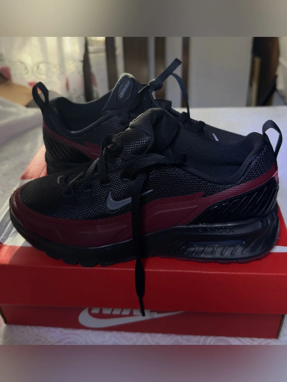 Nike Air Max Excee Kids Black Burgundy Sneakers Size 6Y